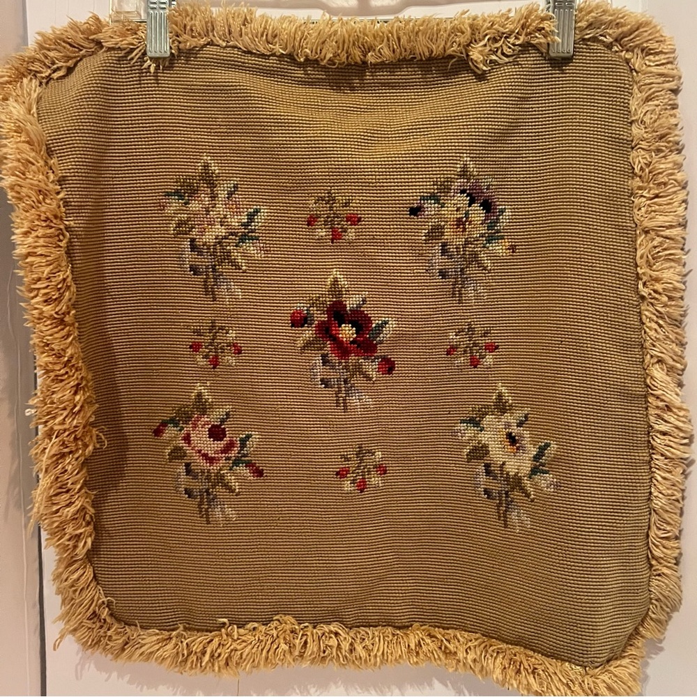 Vintage Victorian Style Needlepoint Floral Pillow Cover 17” x 17” With Fringe